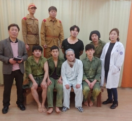 하시마 섬 출연진.jpg